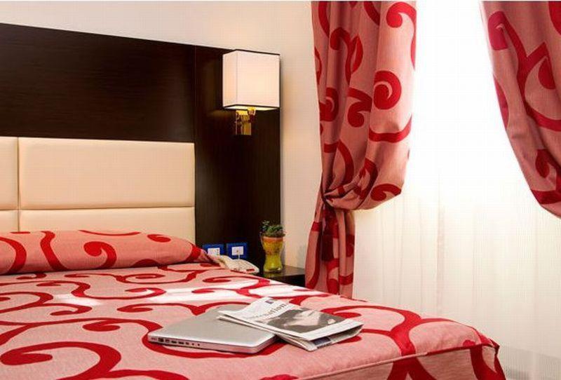 Hotel Anglo Americano Rome Bagian luar foto